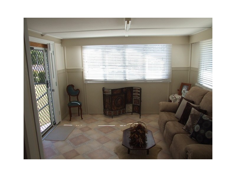 22 Collingwood Street, Proston QLD 4613