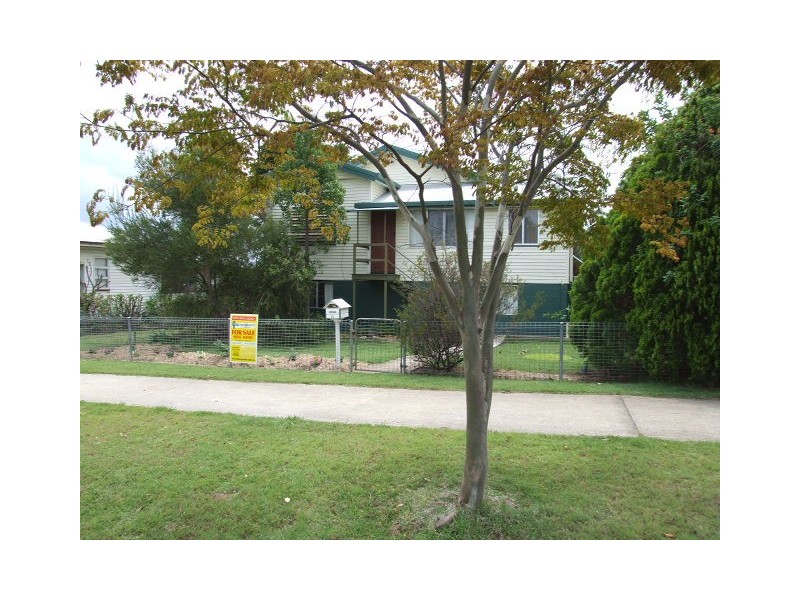 33 South Street, Wondai QLD 4606