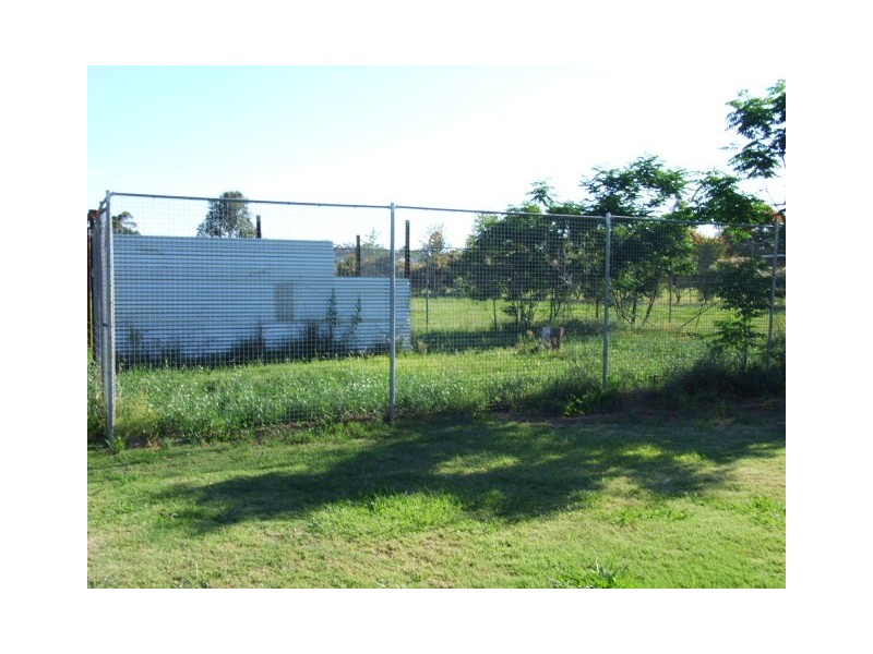 5 Hodge Street, Wondai QLD 4606