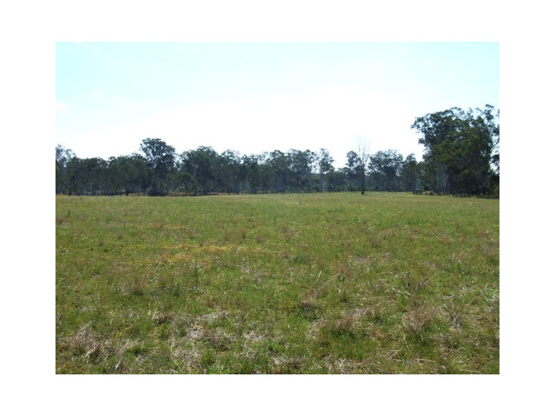 16 Reidys Road, Hivesville QLD 4612