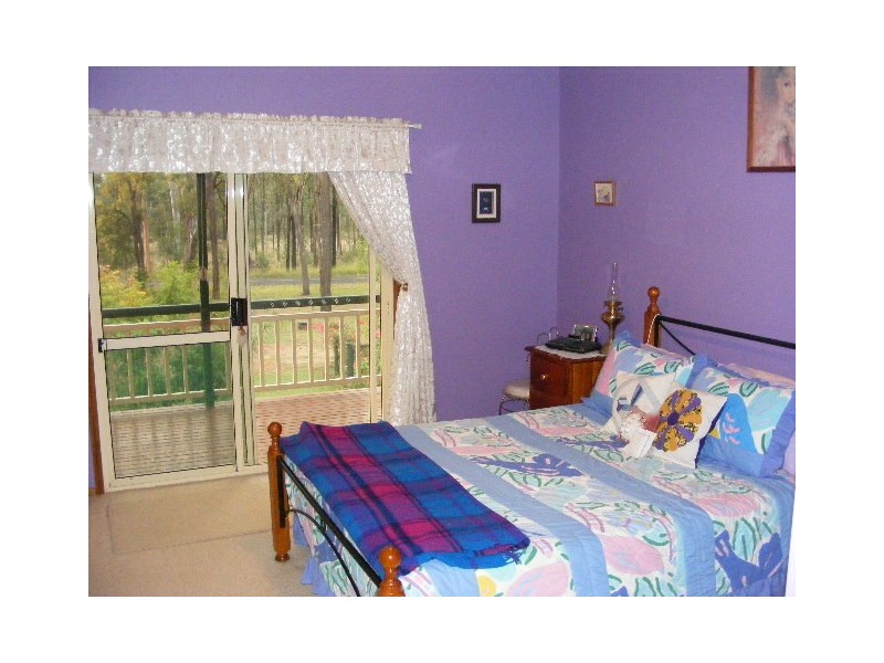 12 Slaters Road, Wondai QLD 4606