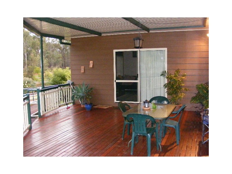 12 Slaters Road, Wondai QLD 4606