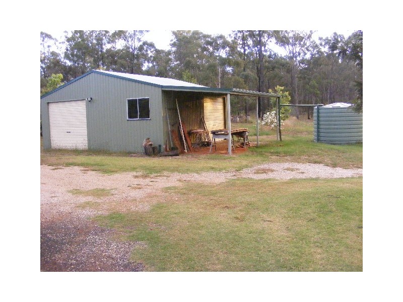 12 Slaters Road, Wondai QLD 4606
