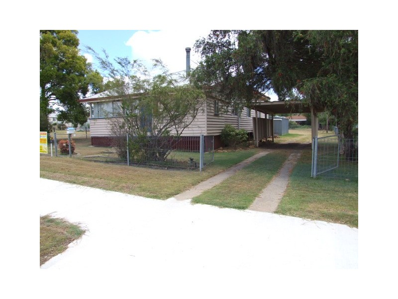 52 Pring Street, Wondai QLD 4606