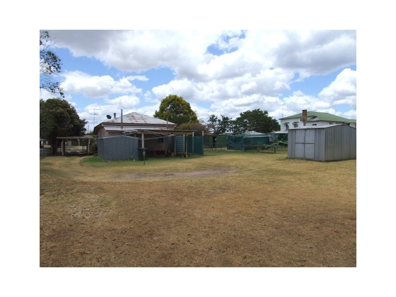 52 Pring Street, Wondai QLD 4606