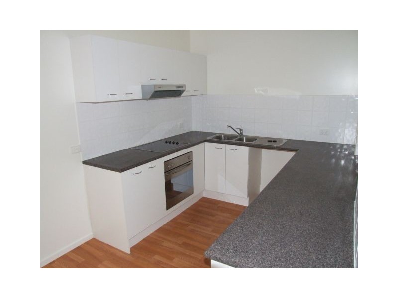 102/15 Old Wondai Road, Wondai QLD 4606