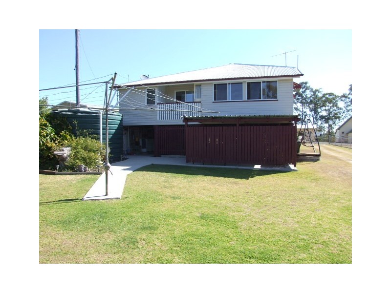 22 Collingwood Street, Proston QLD 4613