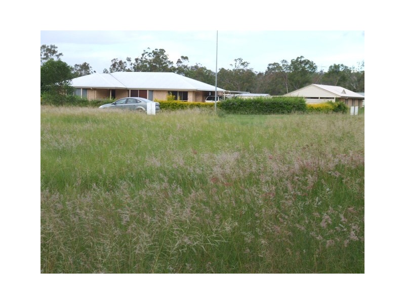 19 Grant Crescent, Wondai QLD 4606