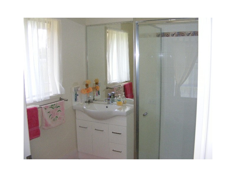 123 Pring Street, Wondai QLD 4606