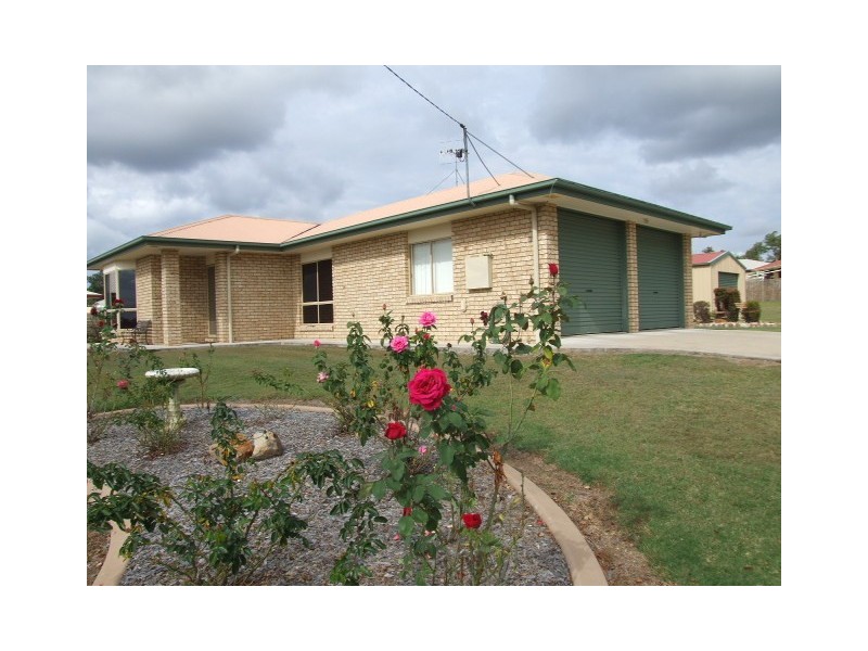 32 Burns Crescent, Wondai QLD 4606