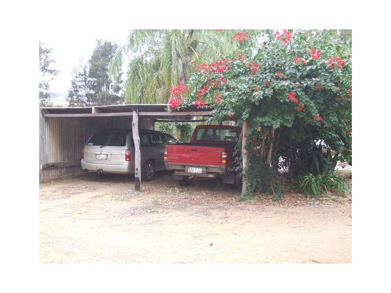 40 Tingoora Cemetry Road, Tingoora QLD 4608