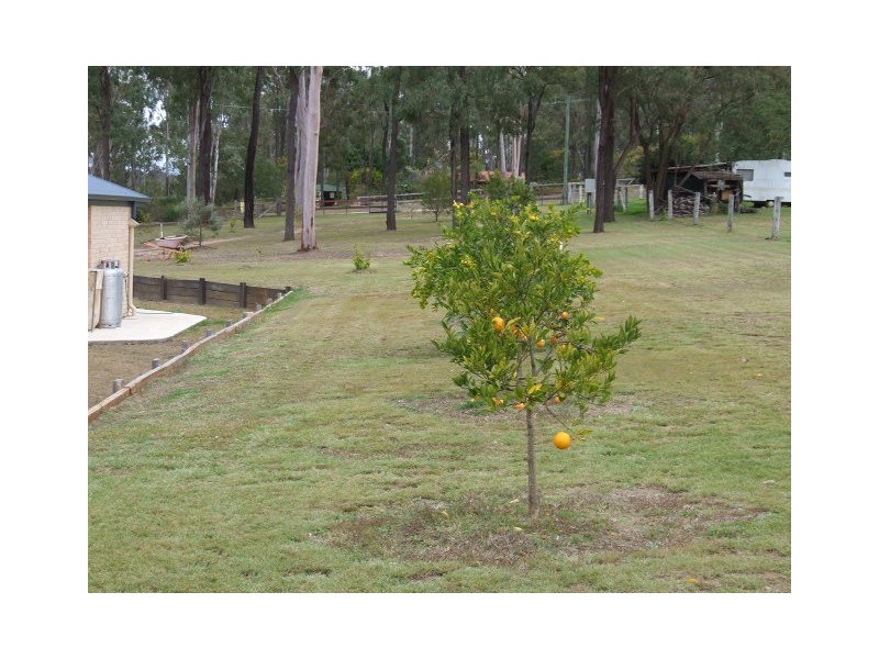 4 Hustons Road, Wondai QLD 4606