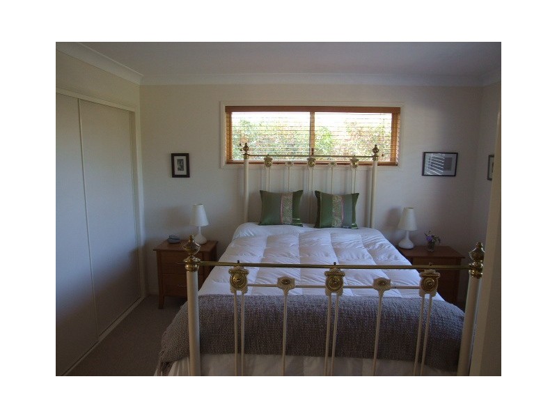 10 Grant Crescent, Wondai QLD 4606