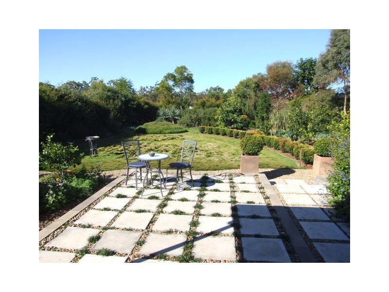 10 Grant Crescent, Wondai QLD 4606