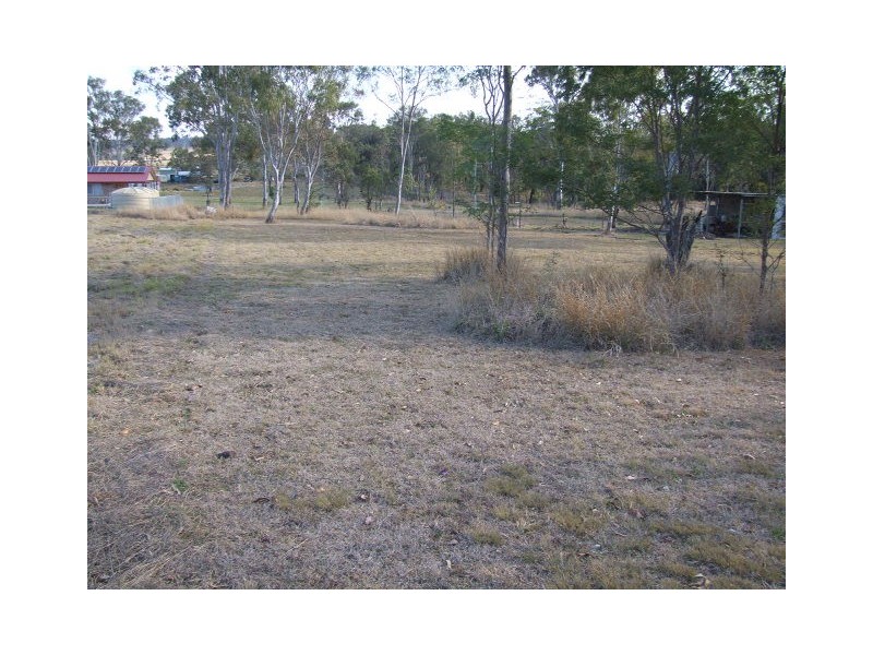 76 Harris Street, Hivesville QLD 4612