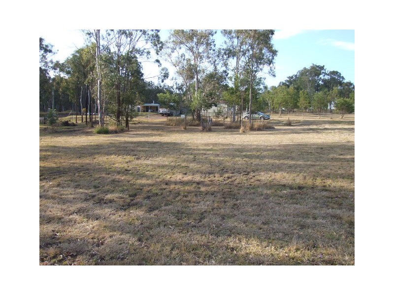 76 Harris Street, Hivesville QLD 4612