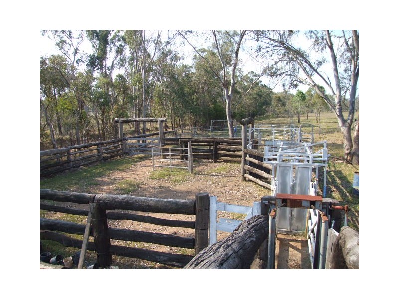 496 Wooden Hut Road, Inverlaw QLD 4610