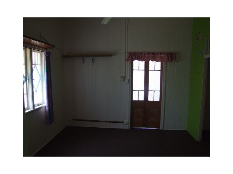 128 MacKenzie Street, Wondai QLD 4606