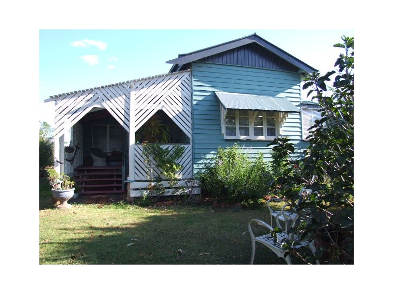 9 Howard Lane, Proston QLD 4613