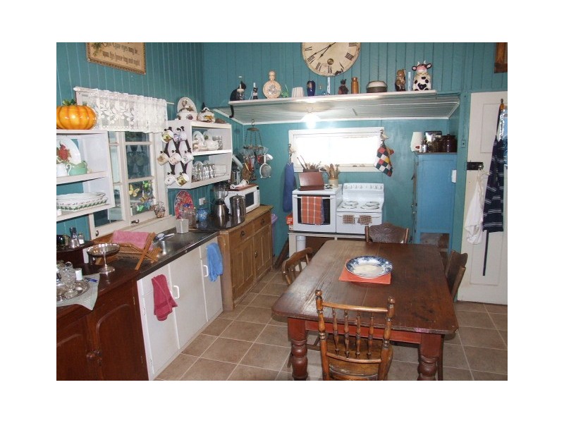 9 Howard Lane, Proston QLD 4613