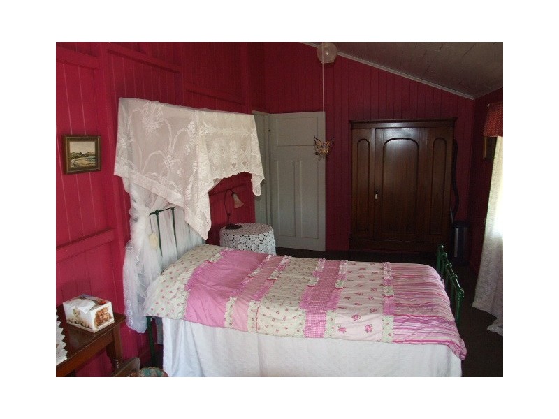 9 Howard Lane, Proston QLD 4613