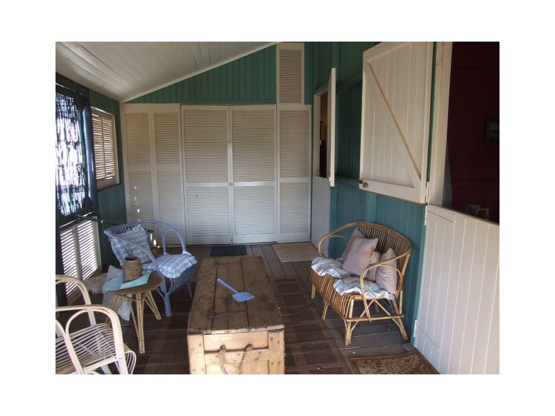 9 Howard Lane, Proston QLD 4613