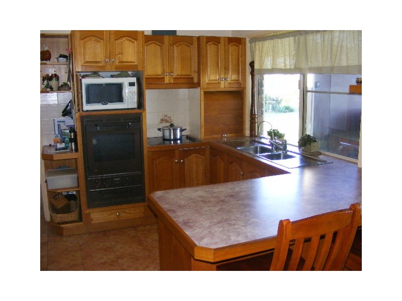 52 Levers Road, Murgon QLD 4605