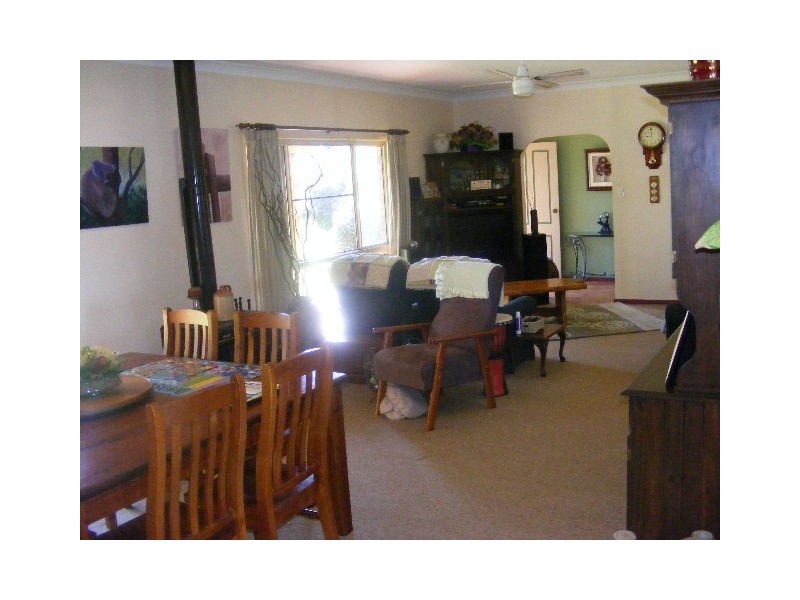 52 Levers Road, Murgon QLD 4605