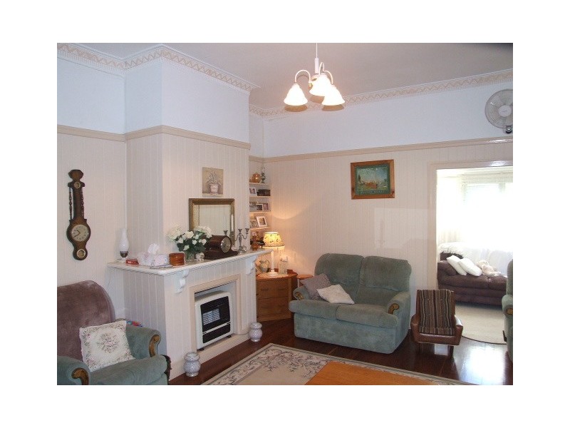61 Edwards Street, Wondai QLD 4606