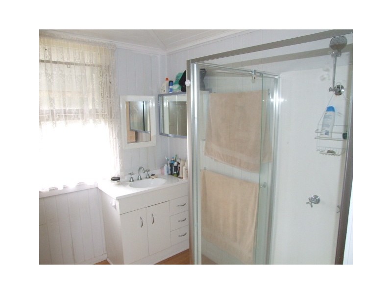 70 Pring Street, Wondai QLD 4606