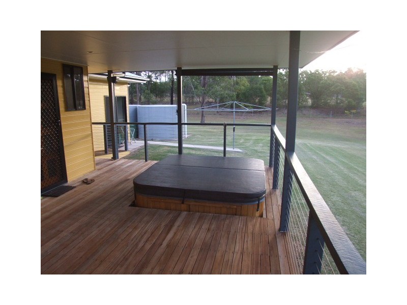 90 Hustons Road, Wondai QLD 4606