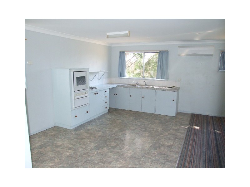 2 Burns Crescent, Wondai QLD 4606