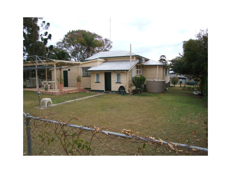 76 Pring Street, Wondai QLD 4606