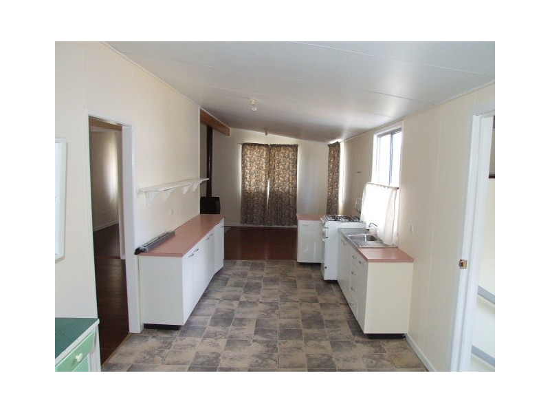 150 Mackenzie Street, Wondai QLD 4606