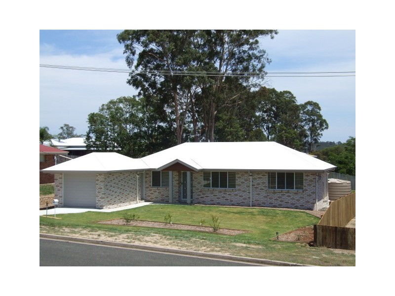 17 Bailey Street, Wondai QLD 4606