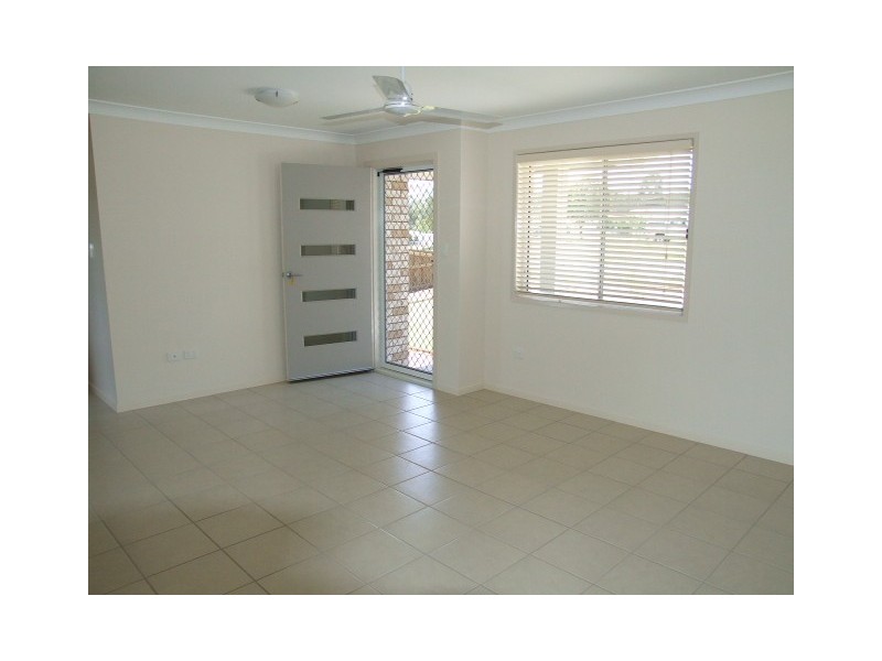 17 Bailey Street, Wondai QLD 4606