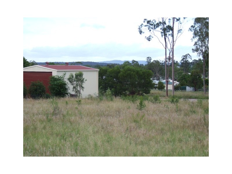 9 Grant Crescent, Wondai QLD 4606