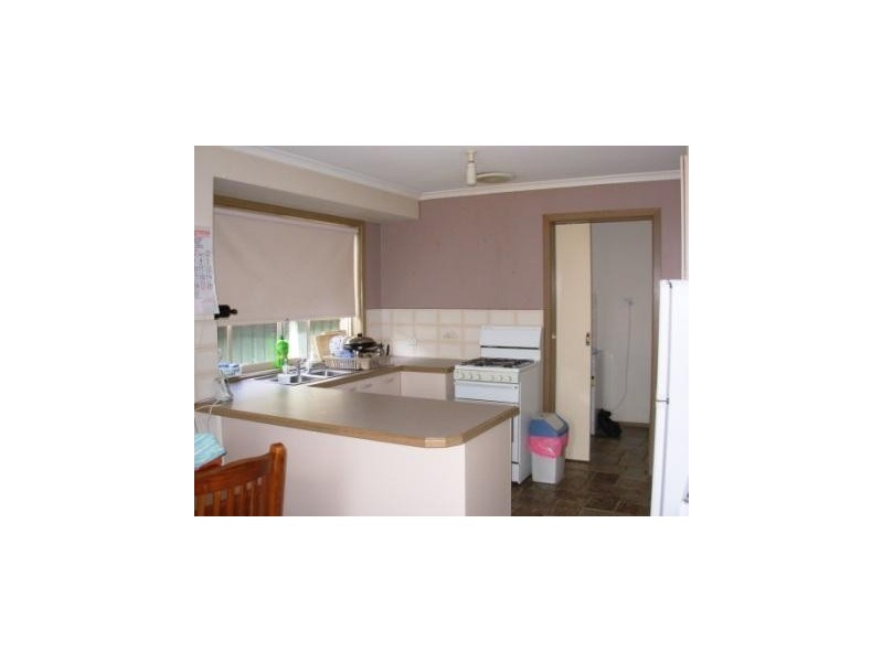 1/15 David Street, Cranbourne VIC 3977