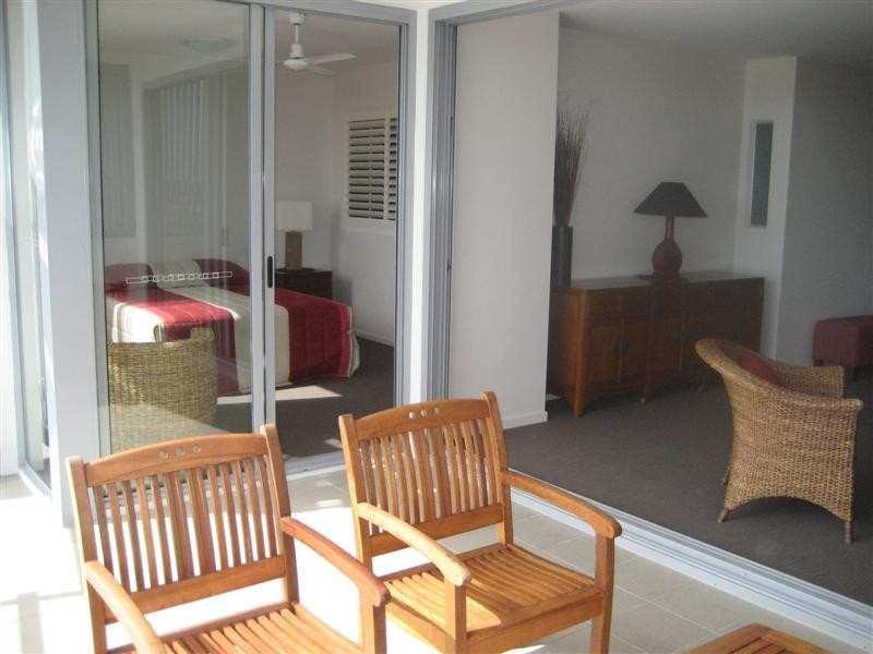 44/51 Grand Parade, Kawana Island QLD 4575