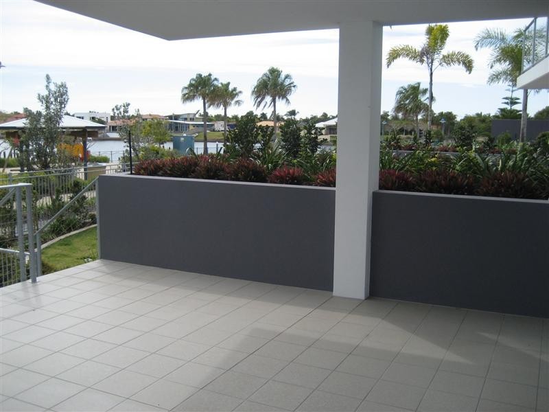 5/51 Grand Parade, Kawana Island QLD 4575