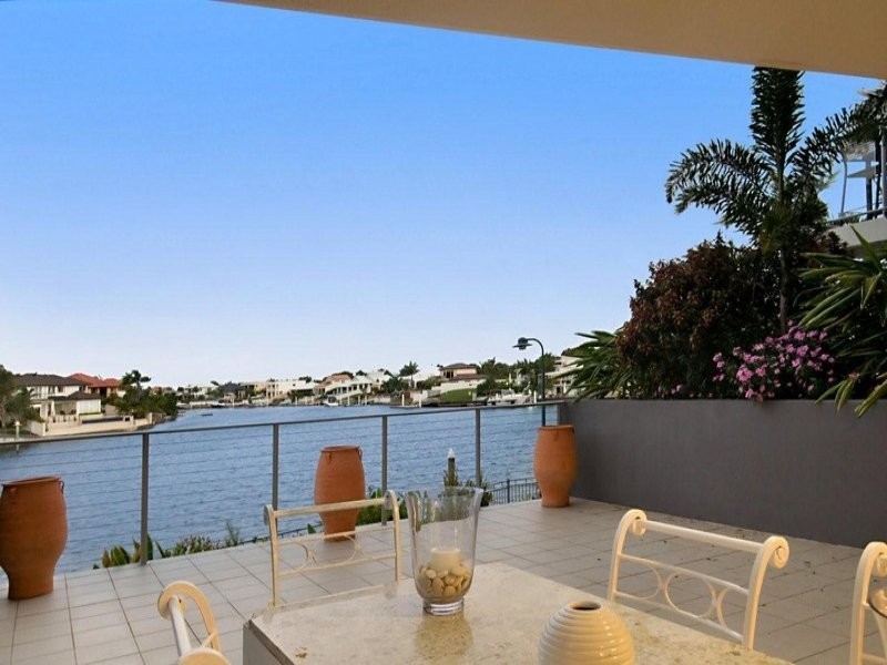 7/51 Grand Parade, Kawana Island QLD 4575