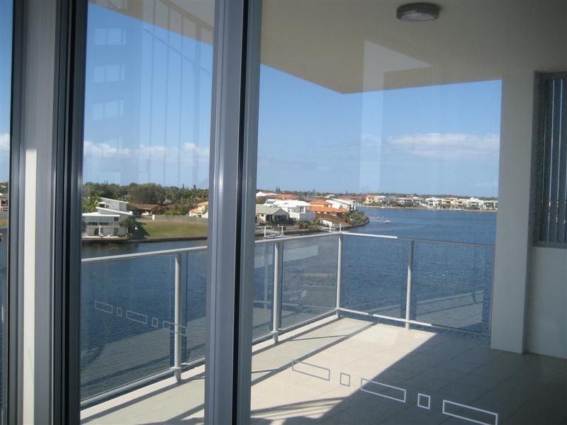 45/51 Grand Parade, Kawana Island QLD 4575