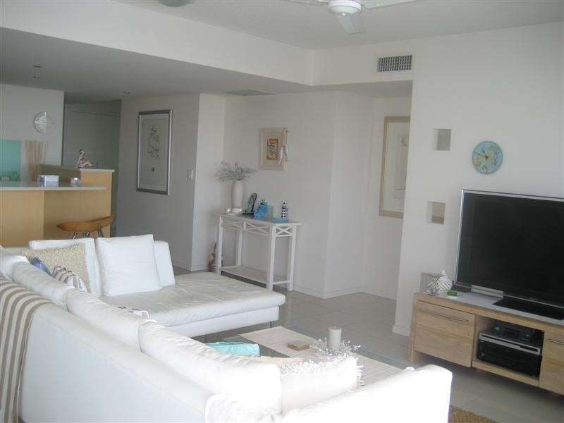 36/51 Grand Parade, Kawana Island QLD 4575