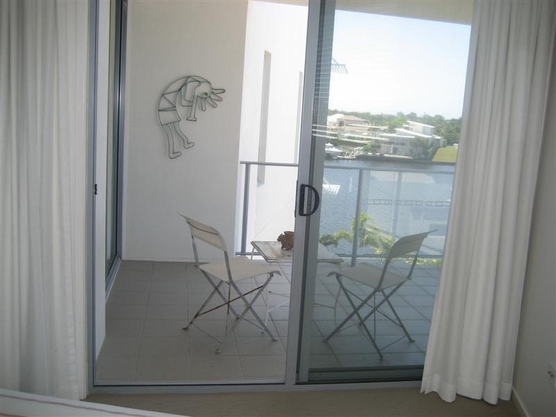 36/51 Grand Parade, Kawana Island QLD 4575