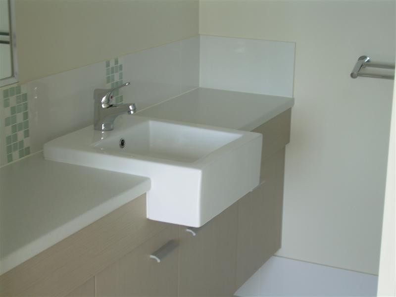 23/4 GRAND PARADE, Kawana Island QLD 4575