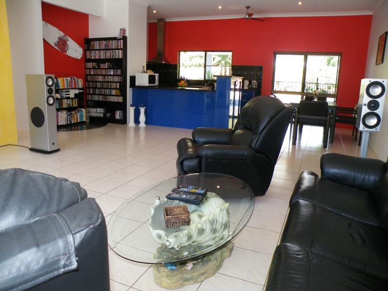 63 Terebra Street, Palm Cove QLD 4879