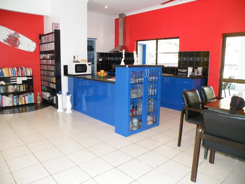 63 Terebra Street, Palm Cove QLD 4879