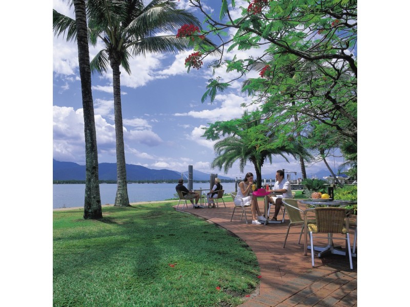 Cairns City QLD 4870