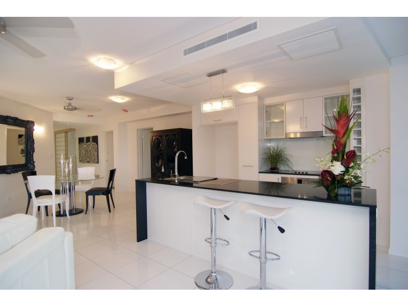 Cairns City QLD 4870