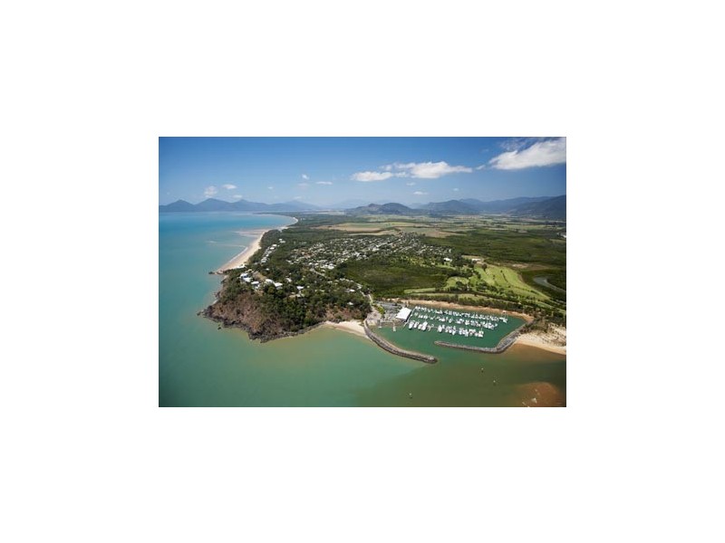 Cairns QLD 4870